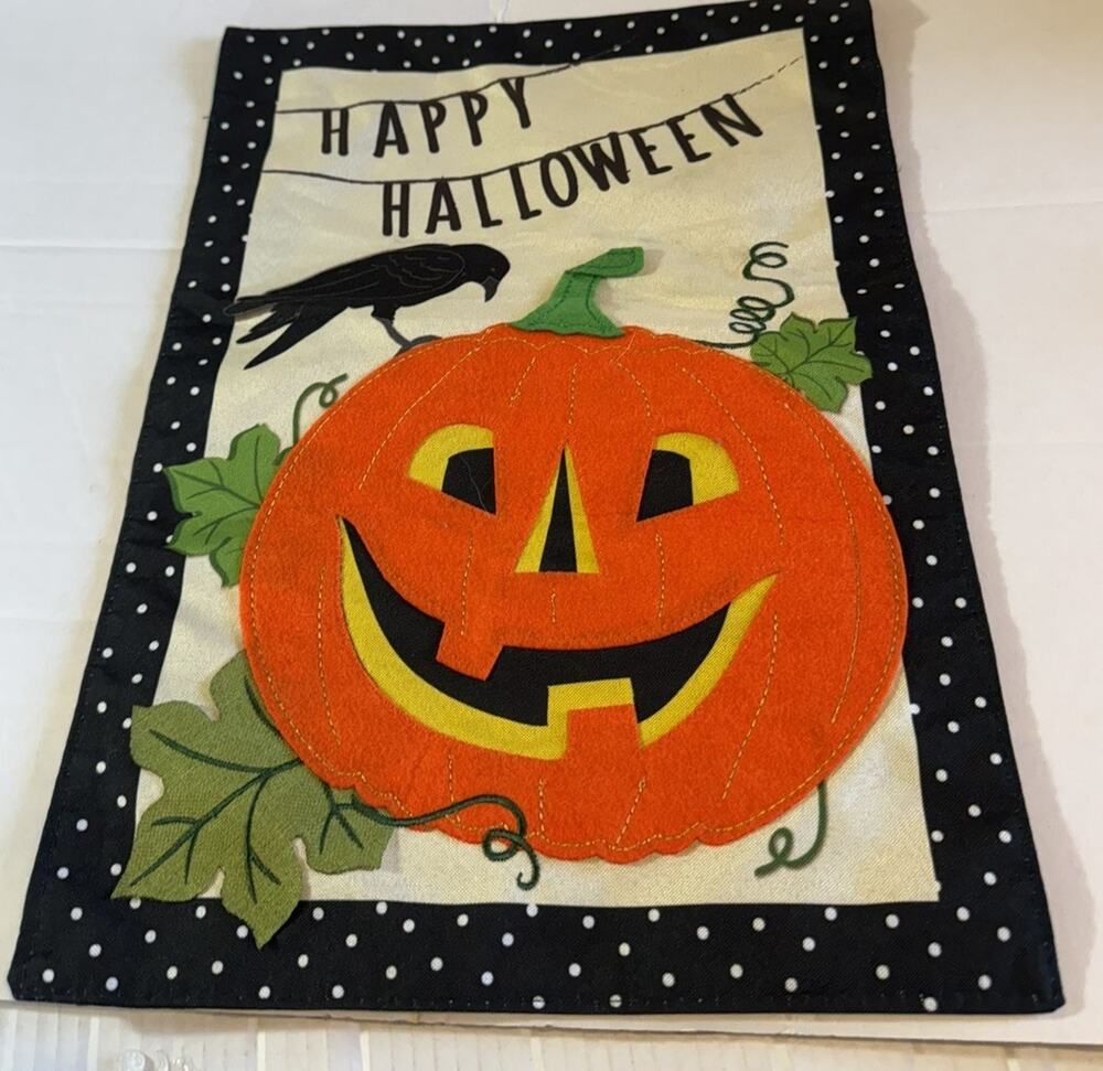 Evergreen Enterprises Halloween Pumpkin Black Crow Cloth Flag